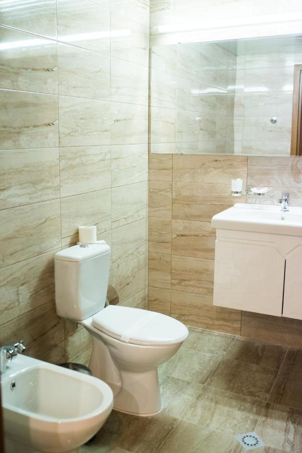 Хотел Казанлък Luaran gambar
